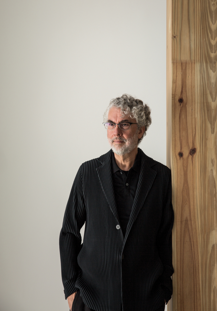 The Brazilian Modernism of Marcio Kogan